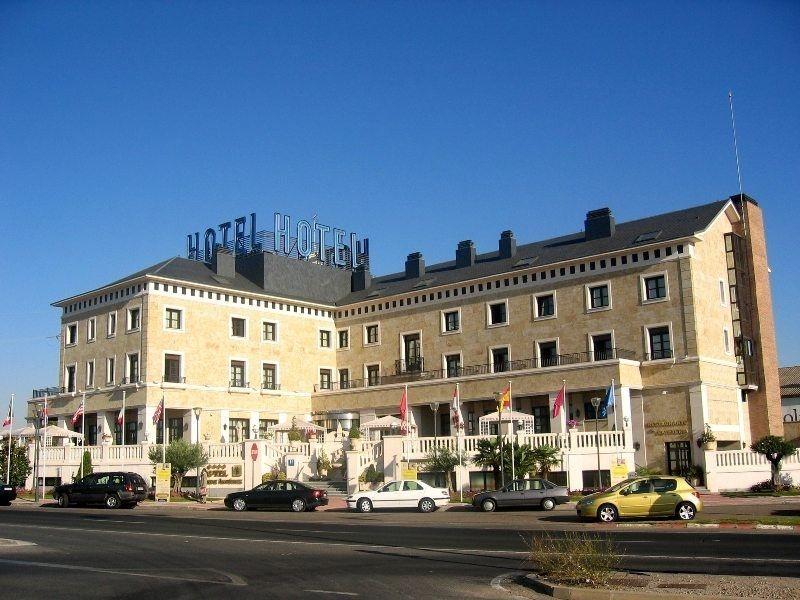 Hotel Conde Ansurez By Almia Hoteles Valladolid Exterior foto